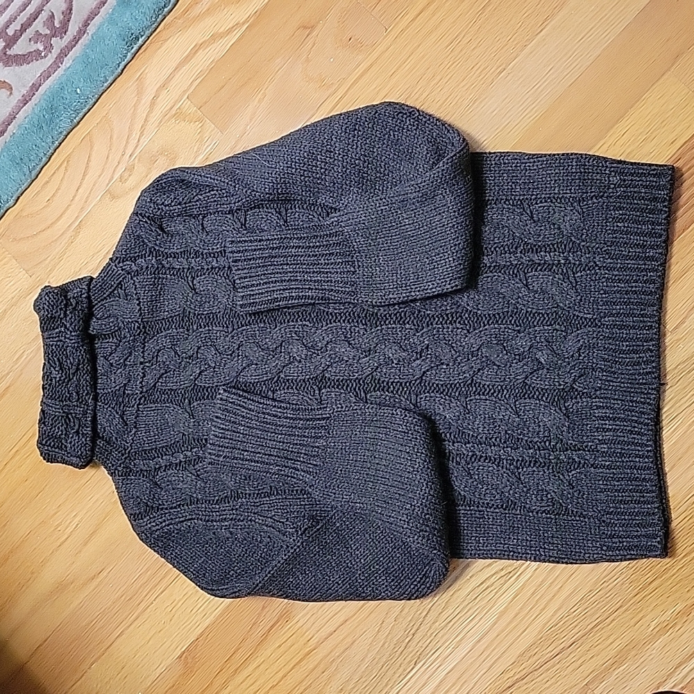 Sweater - Picture 3 of 3